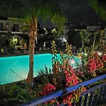 בית נופש Town House Vacation